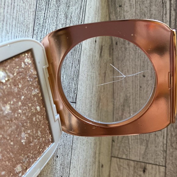 Drew Barrymore Trio Flower Makeup • Winged eyeliner + Highlighter + Eyeshadow 💐 - Picture 10 of 10